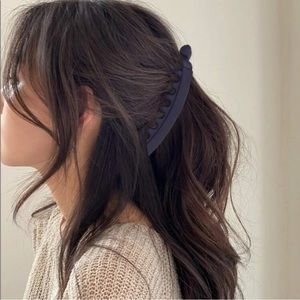 Set of 2 Banana Hair Clips